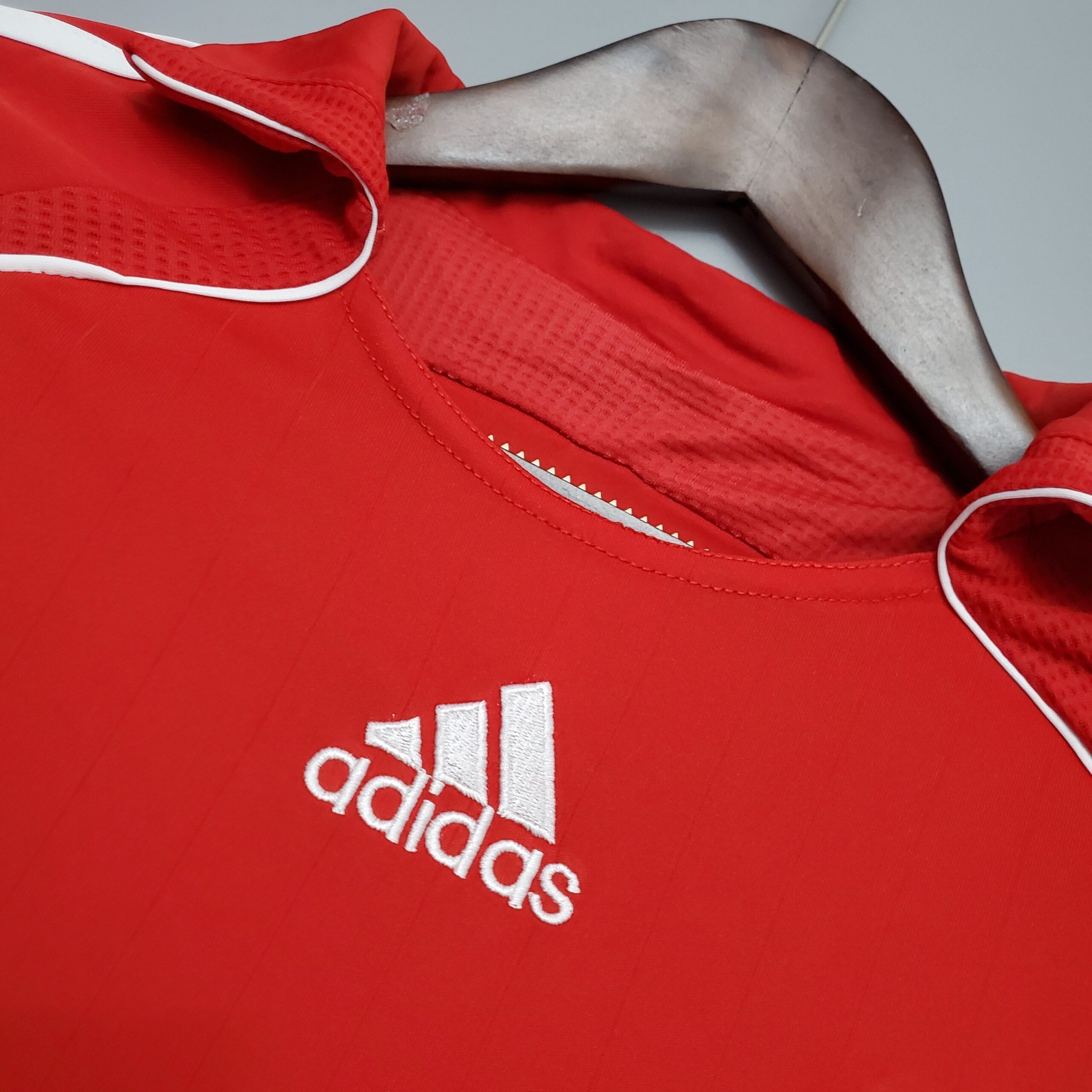 Liverpool Maillot Rétro 0607 - Vue 2